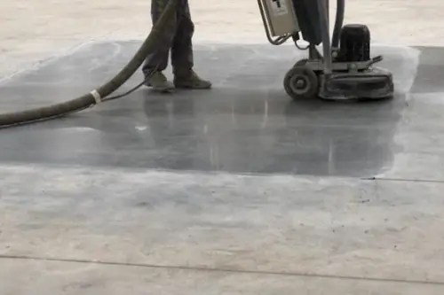 Come scegliere il giusto pavimento industriale