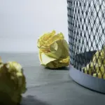 Inserire una pattumiera automatica in casa o in ufficio